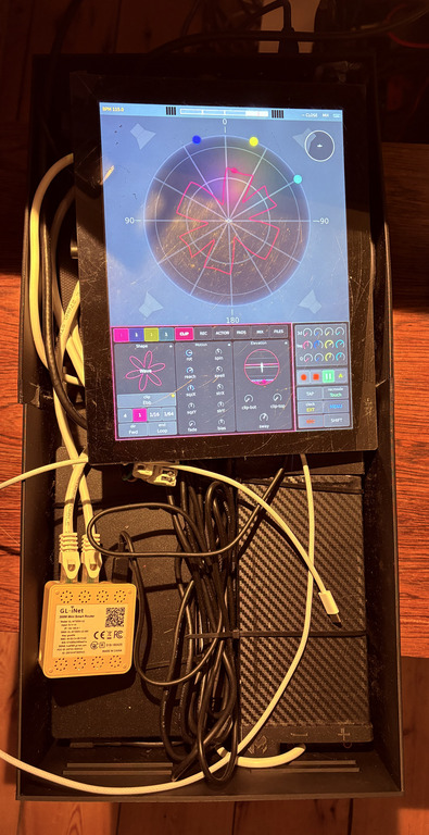 The device assembled and running